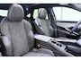 Peugeot E-3008 GT Long Range 230 97 kWh | DEMO | 8 jaar garantie | Panoramisch schuifdak | Stoelverwarming voor en achter | Alcantara bekleding | Navigatie | Camera