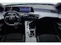 Peugeot E-3008 GT Long Range 230 97 kWh | DEMO | 8 jaar garantie | Panoramisch schuifdak | Stoelverwarming voor en achter | Alcantara bekleding | Navigatie | Camera