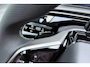 Peugeot E-3008 GT Long Range 230 97 kWh | DEMO | 8 jaar garantie | Panoramisch schuifdak | Stoelverwarming voor en achter | Alcantara bekleding | Navigatie | Camera