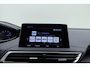 Peugeot 3008 1.2T GT Line 130pk | Navigatie | Achteruitrijcamera | Climate Control | LED koplampen | Handsfree kofferklep | Keyless Entry & Start | Apple Carplay & Android Auto | 19'' Lichtmetalen velgen | 1.400kg trekgewicht | 1e eigenaar
