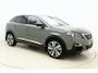 Peugeot 3008 1.2T GT Line 130pk | Navigatie | Achteruitrijcamera | Climate Control | LED koplampen | Handsfree kofferklep | Keyless Entry & Start | Apple Carplay & Android Auto | 19'' Lichtmetalen velgen | 1.400kg trekgewicht | 1e eigenaar