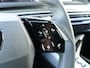 Peugeot 5008 1.6 Plug-in Hybrid 195 Allure 7p | NIEUW | Uit voorraad leverbaar! | 83km EV Actieradius WLTP | AUTOMAAT | 7-Zits | Parkeercamera Voor & Achter | Stuurverwarming | Dodehoek Detectie |