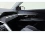 Peugeot 3008 1.2T Allure | 130PK | Elektrische Achterklep | Afneembare trekhaak | Keyless Entry & Start | 19'' Lichtmetalen velgen | Navigatie | DAB + | Camera Achter | 1e eigenaar!