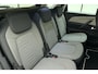 Citroën C4 SpaceTourer 1.2T Business | 130PK | Automaat | Elektrische achterklep | Climate Control | Navigatie | Cruise Control | Camera achter | Stoelen voor met massagefunctie | Slechts 44.336 km!
