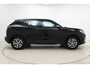 Peugeot e-2008 EV Active 50 kWh | SoH 99% | Climate Control | Cruise Control | Apple Carplay & Android Auto | Keyless Start | Parkeersensoren achter