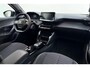 Peugeot e-2008 EV Active 50 kWh | SoH 99% | Climate Control | Cruise Control | Apple Carplay & Android Auto | Keyless Start | Parkeersensoren achter