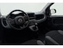 Fiat Panda 1.0 Hybrid City Life 69 PK | Airco | Dakrails | Weinig kilometers | Hoge instap | Zuinige motor | Electrische ramen | 5 Zitplaatsen