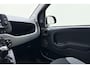 Fiat Panda 1.0 Hybrid City Life 69 PK | Airco | Dakrails | Weinig kilometers | Hoge instap | Zuinige motor | Electrische ramen | 5 Zitplaatsen