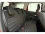 Dacia Duster 1.3 TCe 150 Journey Automaat | Navigatie | Camera | Keyless | Dakrails | Weinig kilometers | Hoge instap | Lichtmetalen velgen