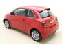 Fiat 500e RED 24 kWh | Navigatie | Climate control | Weinig kilometers | Keyless start | Cruise control | 100%  Elektrisch
