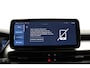 Jeep Avenger Altitude 54 kWh | Adaptive Cruise control | Climate control | Camera | 18" Lichtmetalen velgen | Getint glas | Keyless | Bluetooth | Draadloze telefoonlader