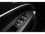 Jeep Avenger Altitude 54 kWh | Adaptive Cruise control | Climate control | Camera | 18" Lichtmetalen velgen | Getint glas | Keyless | Bluetooth | Draadloze telefoonlader
