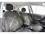 Opel Corsa 1.4 Color Edition Automaat | Stoel & Stuurverwarming | Parkeersensoren voor en achter | Lichtmetalen velgen | DAB radio | Camera
