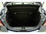 Opel Corsa 1.4 Favourite | Navigatie | Parkeersensoren | Lichtmetalen velgen | 5 Deuren | Cruise control | DAB Radio | Mistlampen voor