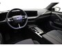Opel Astra 1.2 Turbo 145pk Hybrid GS 145 PK Automaat | Navigatie | Panoramisch schuif/kanteldak | Stoel & Stuurverwarming | Climate control | Rondomzicht camera | Extra getint glas | 18" Lichtmetalen velgen
