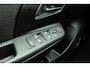 Opel Corsa 1.2 Turbo Hybrid Yes Automaat | Stoel & Stuurverwarming | Navigatie via Carplay | Zwart dak | DAB Radio | Parkeersensoren | Lichtmetalen velgen