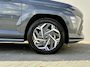 Hyundai Kona 1.6 GDI HEV N Line Sky / TAXI / Blauw Kenteken / Dealer onderhouden / Achteruitrijcamera / Navigatiesysteem / Adaptive cruise control / Stoel-/Stuurwielverwarming / Schuif/open dak / Apple CarPlay/Android Auto /
