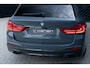 BMW 5-Serie Touring 540i xDrive M-Sport ACC Pano Harman Kardon Head Up 360 Stoelvent. Trekhaak Softclose Keyless Memory Shadow Line