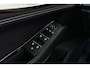 Renault Austral 1.2 E-Tech full hybrid 200 iconic | Uitklap Trekhaak | Panoramadak | Massagestoel | Stuur-/Stoelverwarming |