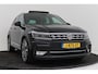 Volkswagen Tiguan 2.0 TSI 4Motion Highline R-Line | Trekhaak | Panoramadak | Camera | CarPlay |