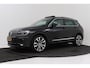 Volkswagen Tiguan 2.0 TSI 4Motion Highline R-Line | Trekhaak | Panoramadak | Camera | CarPlay |