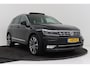 Volkswagen Tiguan 2.0 TSI 4Motion Highline R-Line | Trekhaak | Panoramadak | Camera | CarPlay |