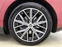 Mercedes-Benz C-klasse 400 4MATIC Launch Edition 94 kWh | Nightpakket | Parkeerpakket met 360°-camera | Sportstoelen pakket |	Vast panoramadak | MBUX Hyperscreen | 19 inch vijf-dubbelspaaks AMG-velgen | URBAN GUARD |