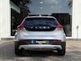 Volvo V40 Cross Country 2.5 T5 AWD Momentum Aut. |Camera|Carplay|Leder|