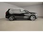 Volkswagen Tiguan Allspace 1.5 TSI Highline R-Line | 5p | Trekhaak | Pano | Zeer compleet!