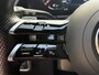 Mercedes-Benz B-klasse 250 e AMG Line | Facelift | Trekhaak wegklapbaar | Burmester | Sfeerverlichting | Camera | Navigatie | Apple CarPlay | Adaptieve cruise | Lane assist | Stoelverwarming | 18 inch AMG velgen | Full-LED | DAB | Keyless | Dodehoekdetectie | Elektrische achterklep | Volledig dealeronderhouden