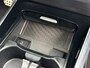 Mercedes-Benz B-klasse 250 e AMG Line | Facelift | Trekhaak wegklapbaar | Burmester | Sfeerverlichting | Camera | Navigatie | Apple CarPlay | Adaptieve cruise | Lane assist | Stoelverwarming | 18 inch AMG velgen | Full-LED | DAB | Keyless | Dodehoekdetectie | Elektrische achterklep | Volledig dealeronderhouden