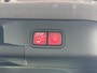 Mercedes-Benz B-klasse 250 e AMG Line | Facelift | Trekhaak wegklapbaar | Burmester | Sfeerverlichting | Camera | Navigatie | Apple CarPlay | Adaptieve cruise | Lane assist | Stoelverwarming | 18 inch AMG velgen | Full-LED | DAB | Keyless | Dodehoekdetectie | Elektrische achterklep | Volledig dealeronderhouden