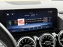 Mercedes-Benz B-klasse 250 e AMG Line | Facelift | Trekhaak wegklapbaar | Burmester | Sfeerverlichting | Camera | Navigatie | Apple CarPlay | Adaptieve cruise | Lane assist | Stoelverwarming | 18 inch AMG velgen | Full-LED | DAB | Keyless | Dodehoekdetectie | Elektrische achterklep | Volledig dealeronderhouden