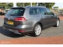 Volkswagen Golf Variant 1.0 TSI 116 PK Highline, Panoramadak,Navi, App connect, Cruise, Clima, Stoelverwarming, Donker glas, Alcantara bekleding