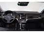 Volvo V90 T8 AWD Inscription - IntelliSafe Assist & Surround - 360º Camera - Adaptieve LED koplampen - Verwarmde voorstoelen, stuur & achterbank - Parkeersensoren voor & achter - Elektr. bedienb. bestuurdersstoel met geheugen - Extra getint glas - Inklapbare trekhaak - 19' LMV