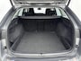 Skoda Octavia Combi 1.0 e-TSI Business Edition Plus | Automaat | LED Koplampen | Navigatie | Trekhaak | Climate Control | Adaptive Cruise Control | Travel pakket | Apple Carplay/Android Auto | Elektrische achterklep | Stoelverwarming | Privacy Glass | Parkeersensoren | Lichtmetalen velgen |