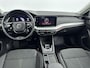 Skoda Octavia Combi 1.0 e-TSI Business Edition Plus | Automaat | LED Koplampen | Navigatie | Trekhaak | Climate Control | Adaptive Cruise Control | Travel pakket | Apple Carplay/Android Auto | Elektrische achterklep | Stoelverwarming | Privacy Glass | Parkeersensoren | Lichtmetalen velgen |