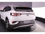 Volkswagen ID.4 Pro 77 kWh 204pk Automaat Trekhaak, Adaptive cruise control, Warmtepomp, LED matrix koplampen, Navigatie, Achteruitrijcamera, Stoelverwarming