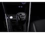 Volkswagen Taigo Life Edition 1.0 TSI 95pk Adaptive cruise control, Achteruitrijcamera, Parkeersensor achter, LED koplampen, App connect, DAB, Radio, Airco, Bluetooth