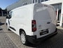 Toyota ProAce City 1.5 D-4D COOL L2 ALL-SEASON 3-PERS AIRCO CRUISE BETIMMERD P-SENSOREN DAB APPLE/ANDROID 6-SPEED