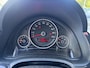 Volkswagen Up! 1.0 high up! BlueMotion - Panoramadak - Lichtmetalen velgen - Airconditioning