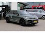 Volkswagen Tiguan 1.5 eHybrid R-Line Edition 204PK / 150kW DSG, beschikbaar vanaf 03/04/2027, Verwarmbare voorstoelen, verwarmbaar multifunctioneel lederen stuurwiel, wegklapbare trekhaak, panoramadak, dodehoekdetectie (Side Assist), Black Style Pakket, 20" 'York' LMV, draadloos Apple Carplay & Android Auto, achteruitrijcamera (Rear View), parkeersensoren voor en achter (PDC), LED Matrix (IQ.Lights), parkeerassistent (Park Assist Pro), 'Discover' navigatie, DAB+, 3-zone climatronic, elektrisch verstel-, verwarm- en inklapbare buitenspiegels, adaptieve onderstelregeling (DCC Pro), ErgoActive voorstoelen met massagefunctie etc.