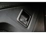 Volkswagen Tiguan 1.5 eHybrid R-Line Edition 204PK / 150kW DSG, beschikbaar vanaf 03/04/2027, Verwarmbare voorstoelen, verwarmbaar multifunctioneel lederen stuurwiel, wegklapbare trekhaak, panoramadak, dodehoekdetectie (Side Assist), Black Style Pakket, 20" 'York' LMV, draadloos Apple Carplay & Android Auto, achteruitrijcamera (Rear View), parkeersensoren voor en achter (PDC), LED Matrix (IQ.Lights), parkeerassistent (Park Assist Pro), 'Discover' navigatie, DAB+, 3-zone climatronic, elektrisch verstel-, verwarm- en inklapbare buitenspiegels, adaptieve onderstelregeling (DCC Pro), ErgoActive voorstoelen met massagefunctie etc.
