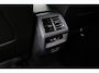 Volkswagen Tiguan 1.5 eHybrid R-Line Edition Beschikbaar vanaf 03/04/2027 | 272PK / 200kW DSG, Verwarmbare voorstoelen, verwarmbaar multifunctioneel lederen stuurwiel, wegklapbare trekhaak, Interieur Style Pakket (lederen 'Varenna' bekleding, elektrisch verstelbare ErgoActive voorstoelen met geheugen- en massagefunctie, verwarm- en ventileerbare voorstoelen), Harman Kardon geluidssysteem met subwoofer, panoramadak, dodehoekdetectie (Side Assist), Black Style Pakket, 20" 'York' LMV, draadloos Apple Carplay & Android Auto, achteruitrijcamera (Rear View), parkeersensoren voor en achter (PDC), LED Matrix (IQ.Lights), parkeerassistent (Park Assist Pro), 'Discover' navigatie, DAB+, 3-zone climatronic, elektrisch verstel-, verwarm- en inklapbare buitenspiegels, adaptieve onderstelregeling (DCC Pro) etc.