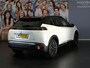 Peugeot e-2008 EV GT Pack 50 kWh - SOH 91,3% - Dealer onderhouden! - Elektrisch panoramadak - Stoelverwarming - Navi