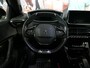 Peugeot e-2008 EV GT Pack 50 kWh - SOH 91,3% - Dealer onderhouden! - Elektrisch panoramadak - Stoelverwarming - Navi