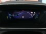 Peugeot e-2008 EV GT Pack 50 kWh - SOH 91,3% - Dealer onderhouden! - Elektrisch panoramadak - Stoelverwarming - Navi