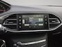 Peugeot 308 1.2 e-THP Blue Lease Premium
