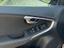 Volvo V40 2.0 T2 Momentum | Navi, PDC, Cruise, Trekhaak afn., Climate |