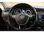 Volkswagen Tiguan 1.4 TSI 125pk Connected Series Trekhaak Camera Navigatie